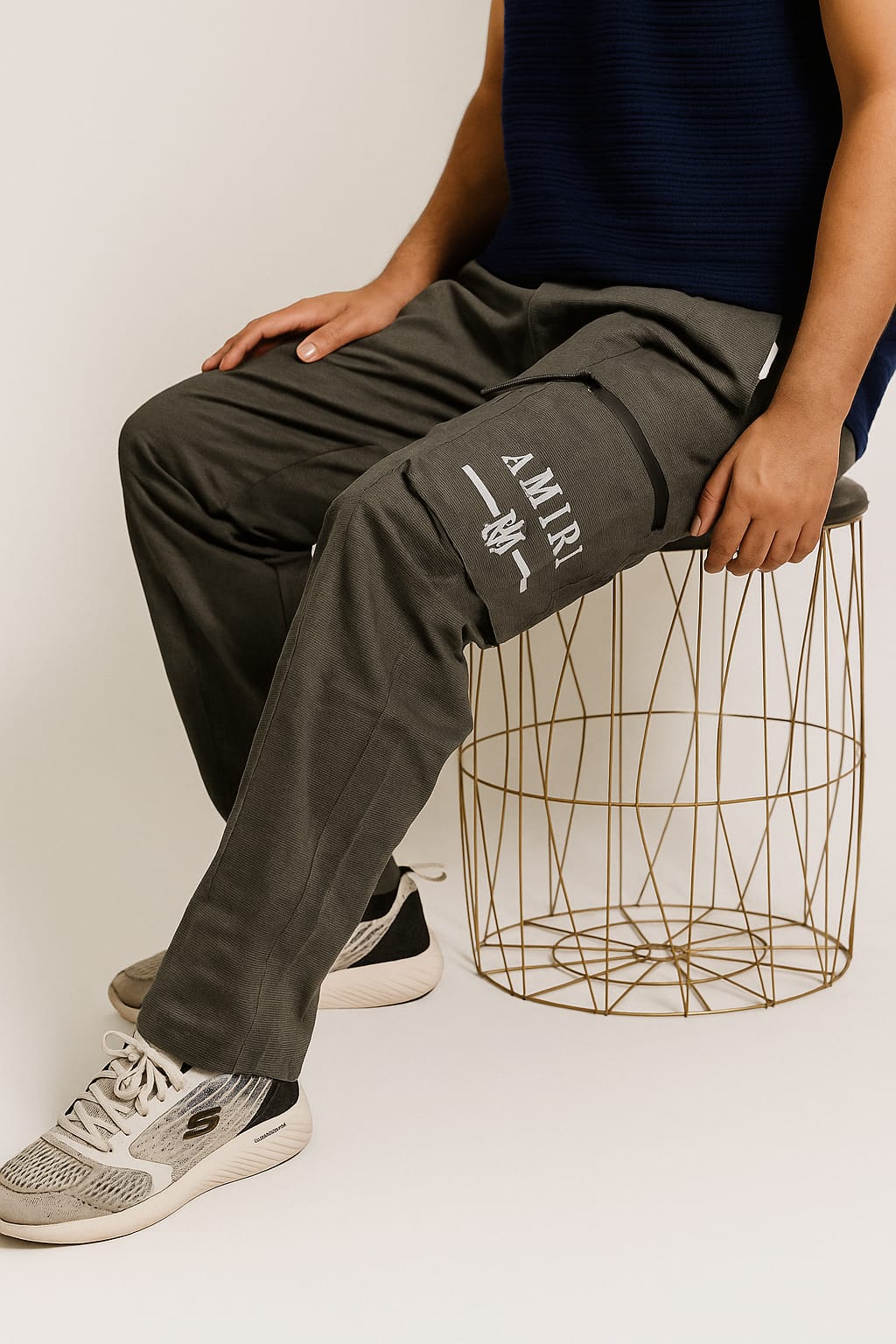 Baggy-Fit Cargo Trousers (Cotton Stretch Fabric)