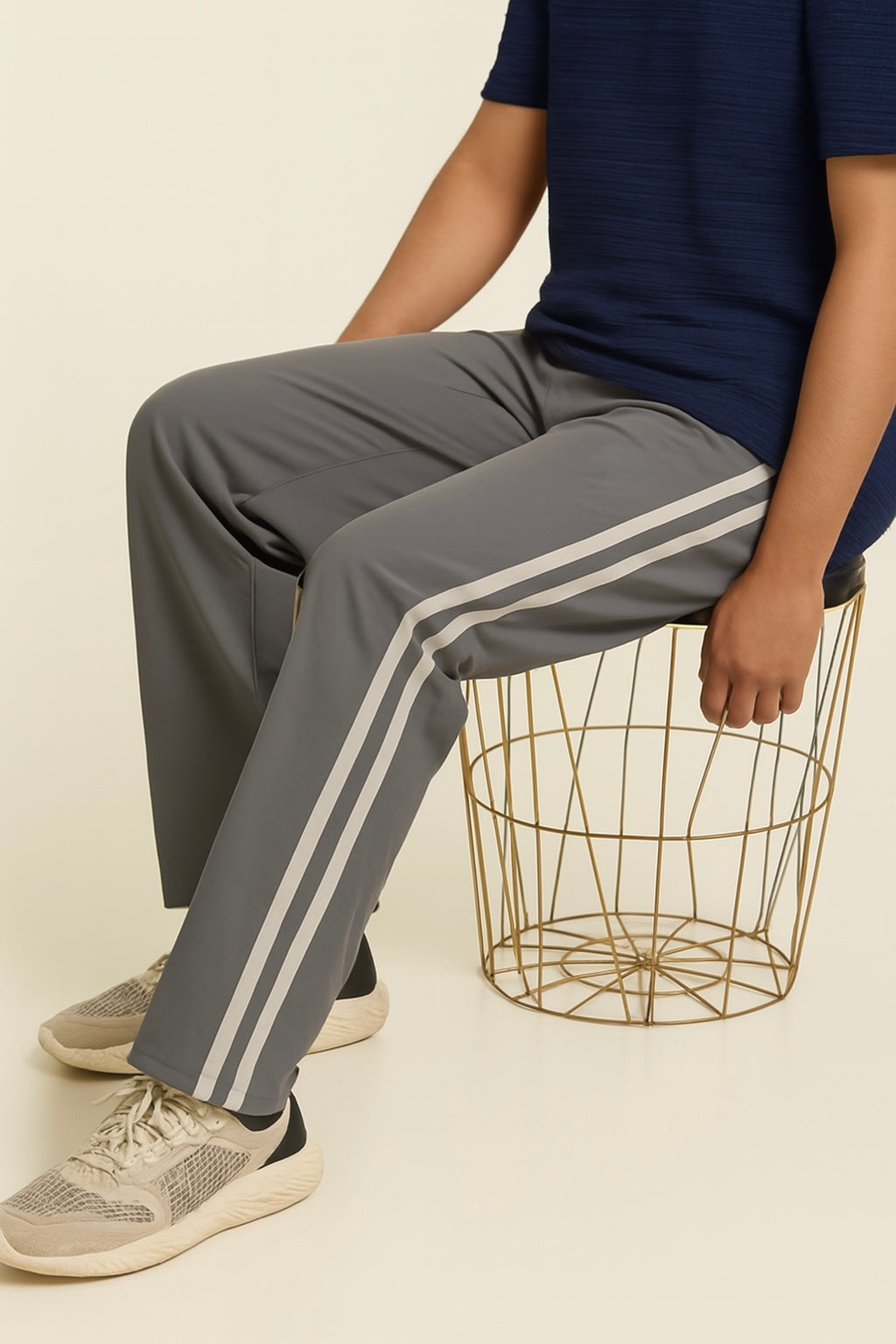 Wrinkle Free Lose-Fit Trousers (Chinese Fabric)